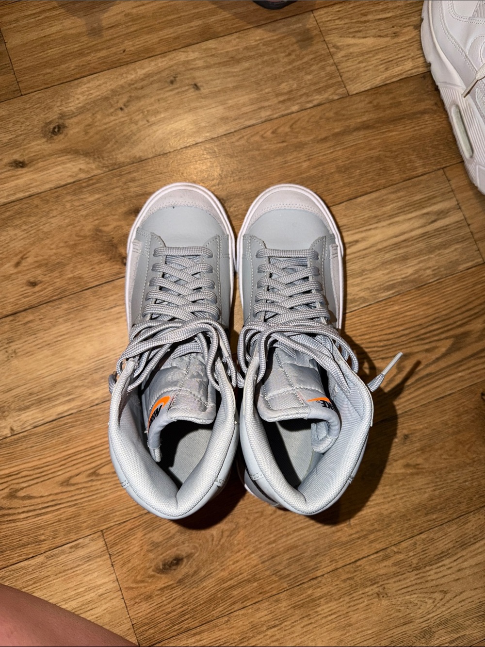 Nike youth High-Top Sneakers in Light Gray • Like new.
